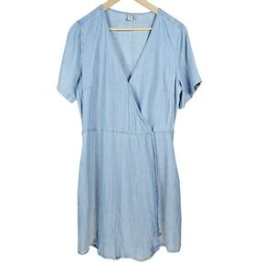 GUESS Denim Wrap‎ Dress Short Sleeve Midi Blue large